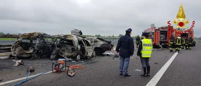 Scontro su A31, morte quattro persone