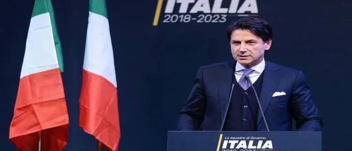 Governo, accordo politico Di Maio-Salvini su Conte. Discuterà con il Quirinale la lista dei Ministri