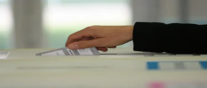 Val d'Aosta: Seggi aperti, si vota per consiglio regionale, "test nazionale"