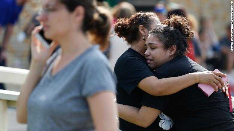 Sparatoria in una scuola del Texas, otto-dieci morti. Arrestato l'offender