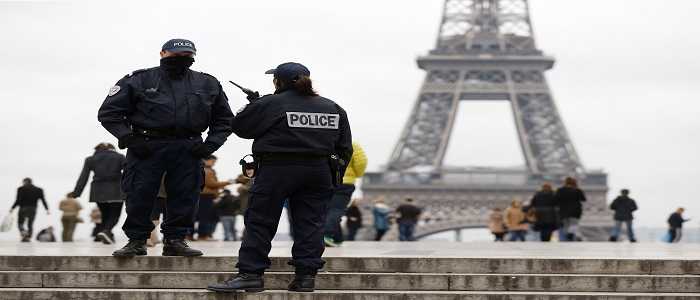 Francia: arrestati due fratelli egiziani che preparavano un attentato