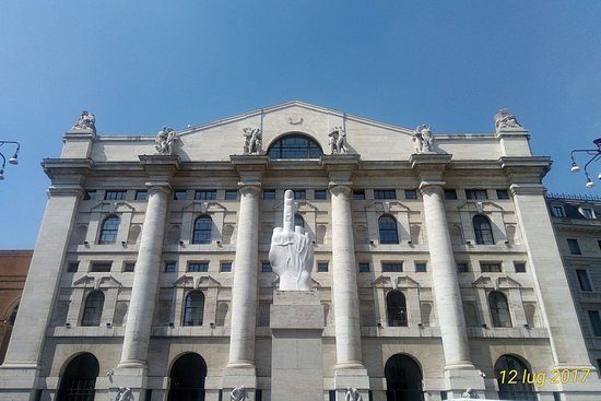 Mercati finanziari: Piazza Affari peggiora, spread oltre quota 150