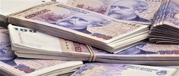 Argentina, nuova mossa della Banca Centrale contro il superdollaro.