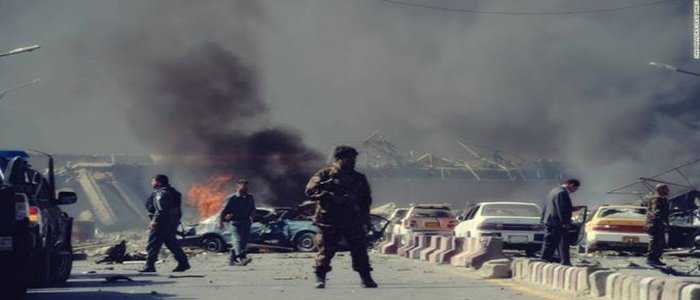Terrorismo, doppio attacco a Kabul. Volevano attaccare i giornalisti