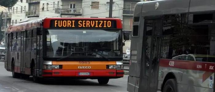 Atac, a rischio la licenza. Il Campidoglio cerca fideiussioni per 12 milioni