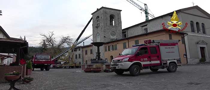 Terremoto: Crollato piccolo campanile chiesa Muccia