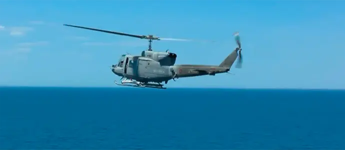 Mediterraneo, precipita in mare un elicottero della Marina Militare