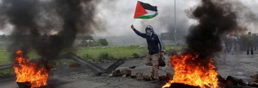 Gaza in fiamme: i morti durante la manifestazione sarebbero oltre 15