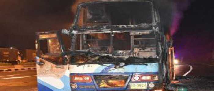 Thailandia: Rogo su bus operai birmani, 20 morti