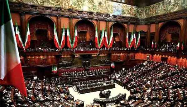 Verso la presidenza delle Camere: Riccardo Fraccaro è il nome del M5s per la Camera dei deputati