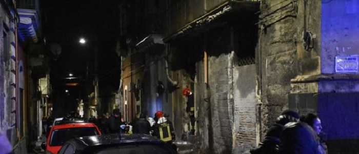 Esplosione in un palazzo di Catania: tre morti