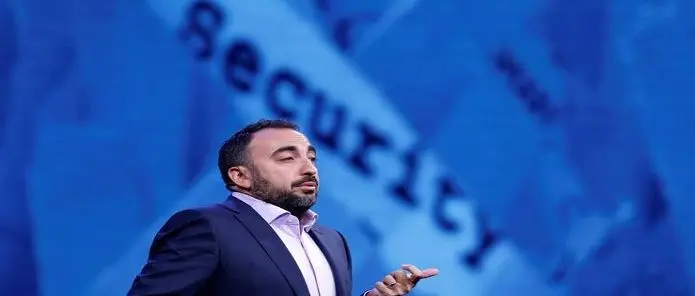 Facebook, si va verso le dimissioni del capo della sicurezza Alex Stamos: "Ho solo cambiato ruolo"