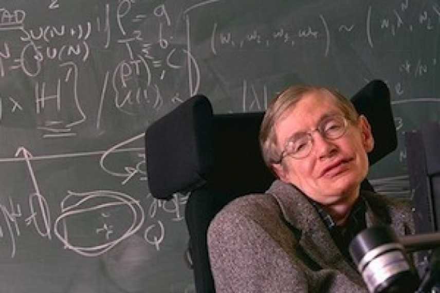 È morto Stephen Hawking: l'astrofisico che svelò l'origine dei buchi neri aveva 76 anni
