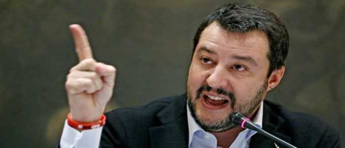 Conferenza stampa di Strasburgo, Salvini: "Pronti a non rispettare il vincolo del 3%"