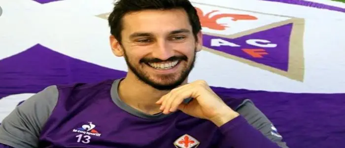 Astori, camera ardente a Coverciano: l'affetto della folla dopo l'improvvisa scomparsa