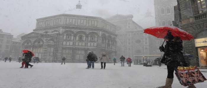 Maltempo, nuove nevicate al Centro-Nord. Ancora disagi per la circolazione.