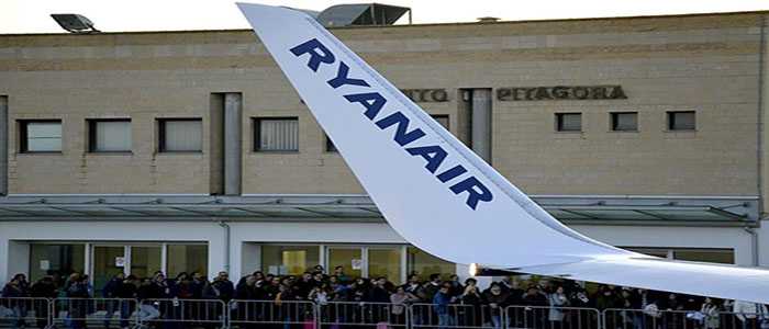 Aeroporto Crotone: comitato, annuncio Ryanair a pochi giorni dal voto