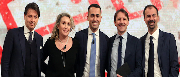 Di Maio prepara la lista dei ministri di un suo eventuale governo. Gentilon:i "surreale".