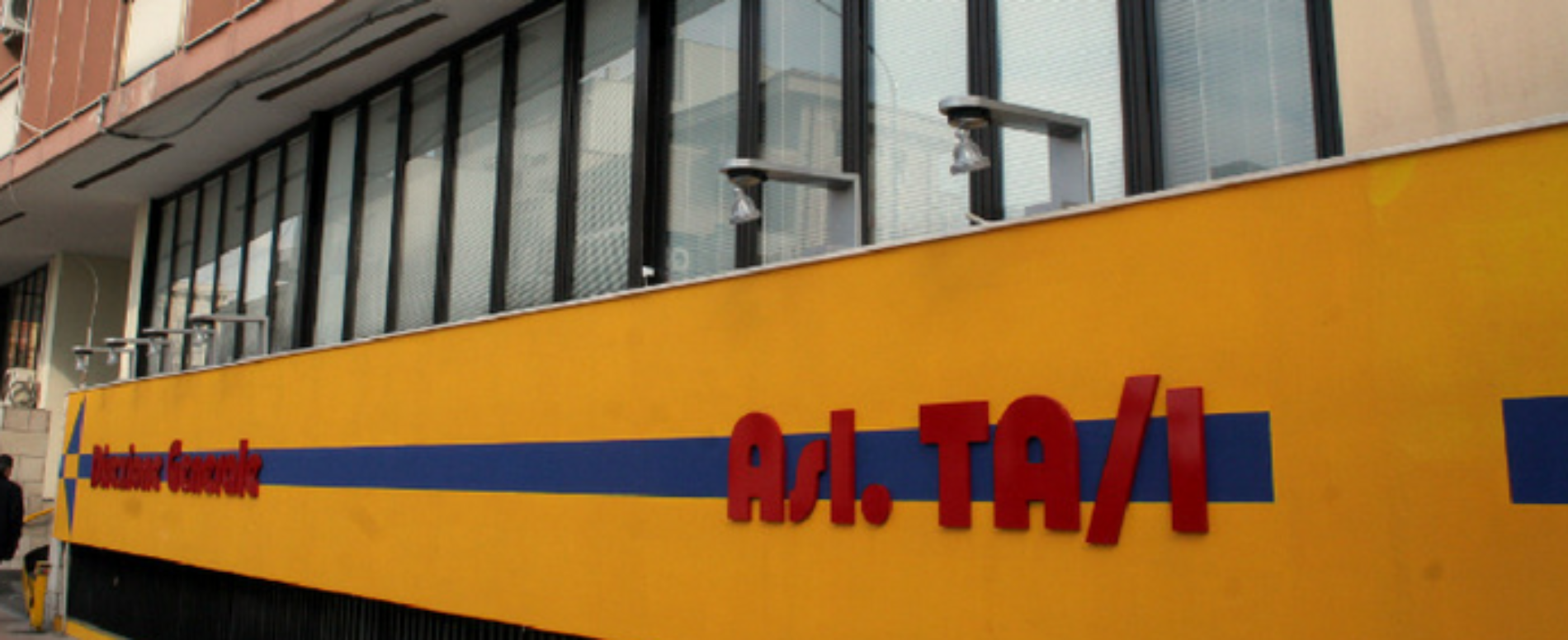 Truffa da 300mila euro alla Asl di Taranto, 3 interdizioni