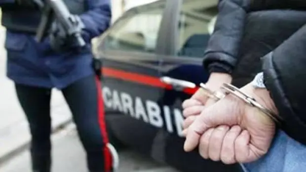 Criminalita': consegnati all'Italia 4 arrestati dalla Romania