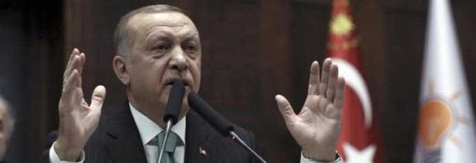 Erdogan:"L'Italia continuerà la missione NATO in Turchia"