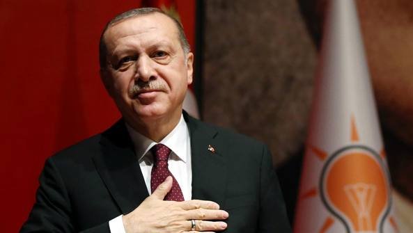 Erdogan a Roma: scontri al sit-it di protesta a Castel Sant'Angelo