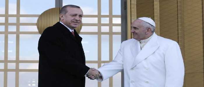 Erdogan a Roma: stamattina l'incontro con Papa Francesco