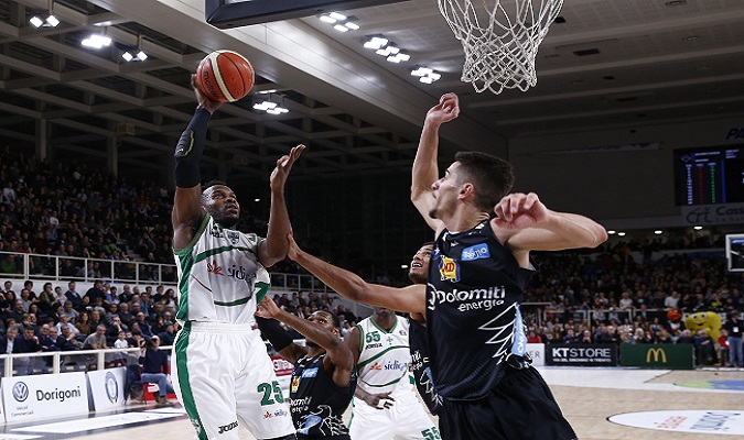 Basket - Serie A1, quindicesima giornata: Venezia passa a Milano, Avellino è "campione d'inverno"
