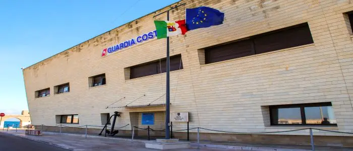 Otranto, sequestrato accesso al mare abusivo e pericoloso