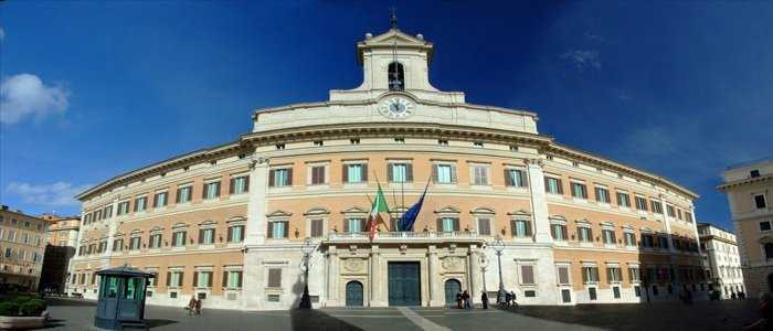 Cala il sipario sulla XVII legislatura, atteso in giornata lo scioglimento delle Camere