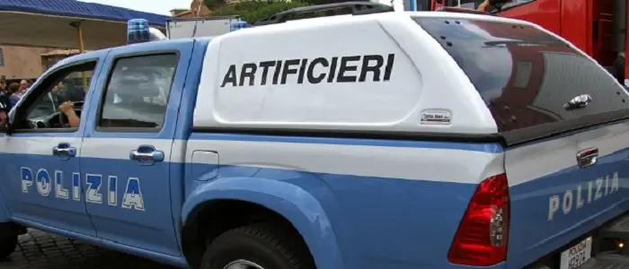 Crotone, sei quintali di botti in casa: denunciato trentenne