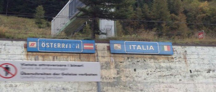 Doppia cittadinanza agli altoatesini: le dichiarazioni di Neubauer