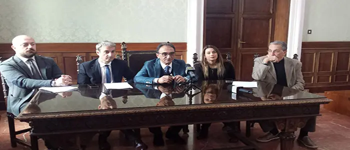 Catanzaro. il Sindaco Abramo "Sara' 3 volte Natale" ecco il programma completo