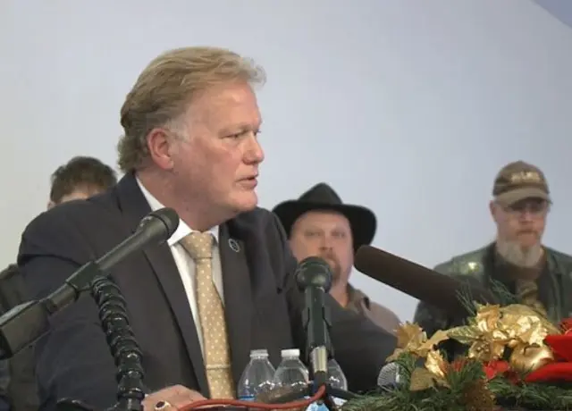 Parlamentare del Kentucky si suicida dopo le accuse di stupro