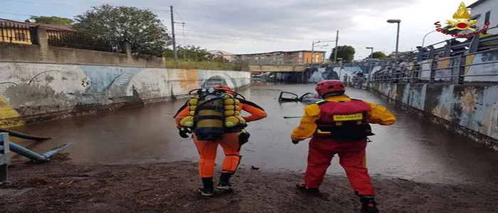 Maltempo: stop treni Pistoiese; auto in fossato, salva donna