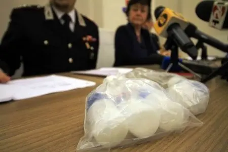 Avvelena con il tallio nonni e zia: arrestato nipote 27enne