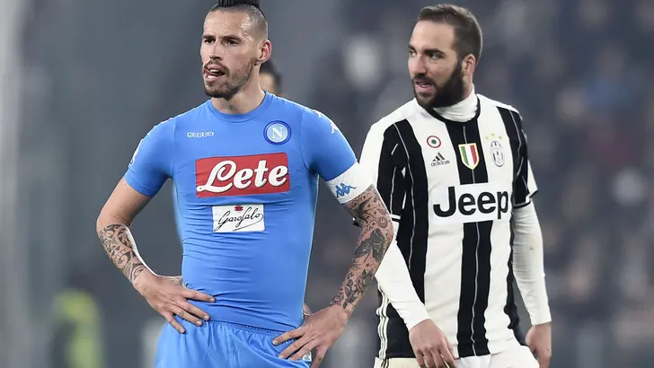 Serie A, tutto pronto per la sfida scudetto tra Napoli e Juve