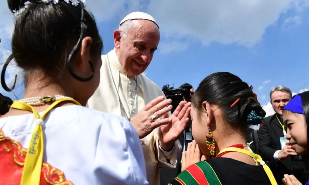 Papa Francesco, alla violenza non rispondere con altra violenza