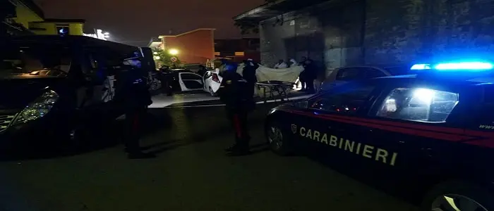 Agguato di Camorra nel Napoletano: uccisi un uomo e sua madre