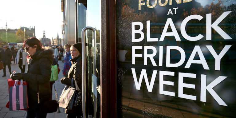 Black Friday in Italia, previsti acquisti per 800 milioni di euro