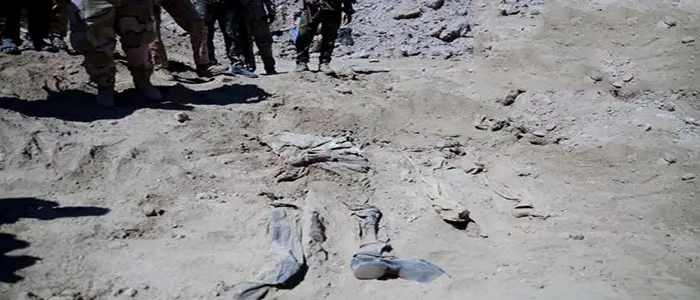 Isis, fosse comuni con 400 corpi trovata in Iraq. A Hawija, strappata ai jihadisti ad ottobre