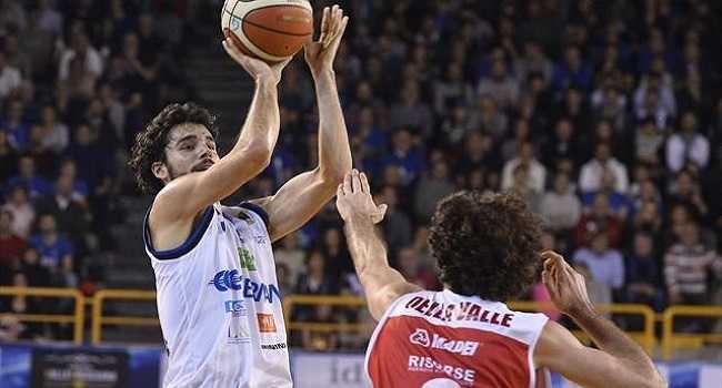 Basket - Serie A1, sesta giornata: Venezia ko e Brescia ne approfitta, è primato in solitaria