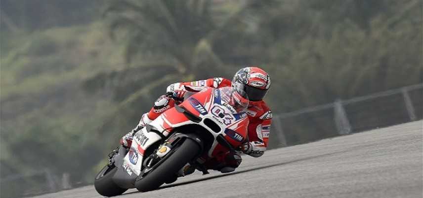 Moto GP, a Sepang ultima chiamata per Dovizioso: "Buon inizio sul bagnato"