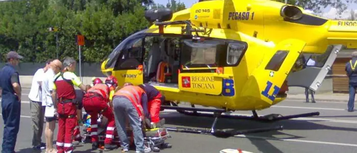 Lucca, bambino di un anno muore cadendo dal trattore