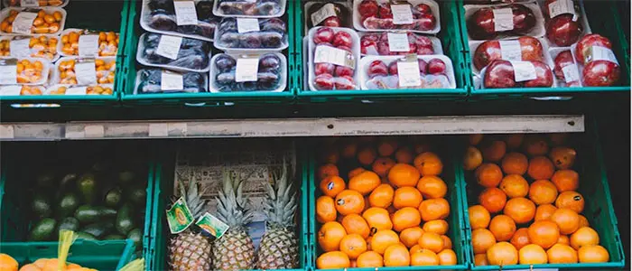 Dai sacchetti biodegradabili alle altre iniziative ecosostenibili nel campo alimentare