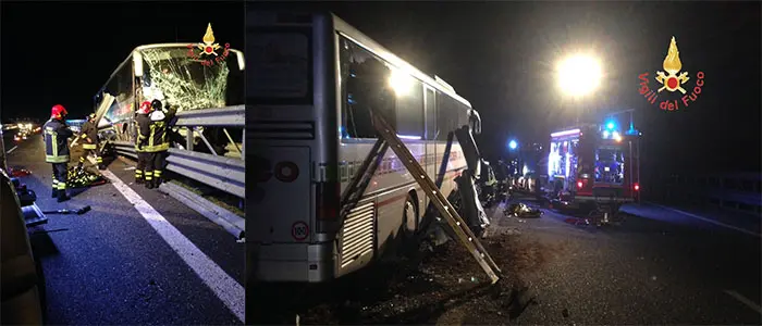 Incidente in A2, autobus contro guardrail, l'autista risulta deceduto, intervento dei VVF (Foto)