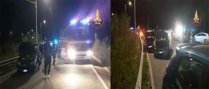 Catanzaro, rocambolesco incidente stradale su viale dei Tulipani 4 auto coinvolte (Foto)