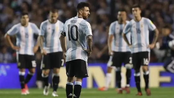 Road to Russia 2018: Argentina, la Bombonera non basta. Balzo Cile, crollo Colombia.