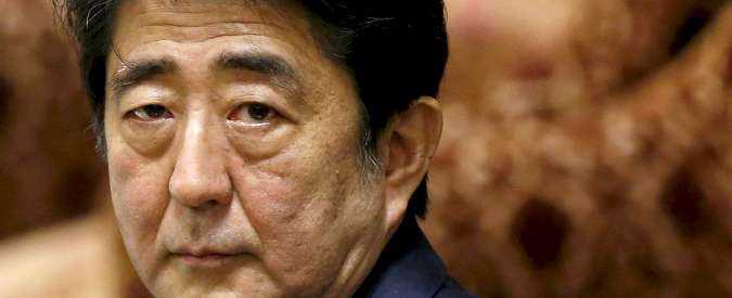 Giappone, opposizioni contro Abe per le elezioni anticipate