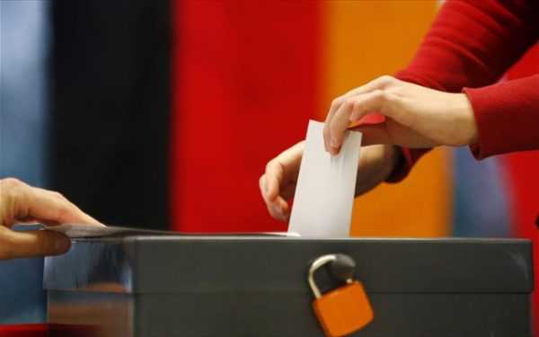 Elezioni Germania, exit poll: Merkel avanti ma male rispetto al 2013
